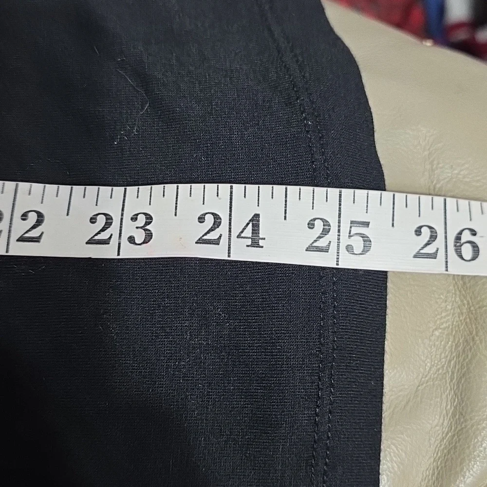 Wishing You A Very Magical Season Womens Christmas T-Shirt Black/Silver Sz PL - Picture 8 of 8